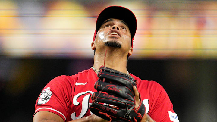 Cincinnati Reds pitcher Fernando Cruz