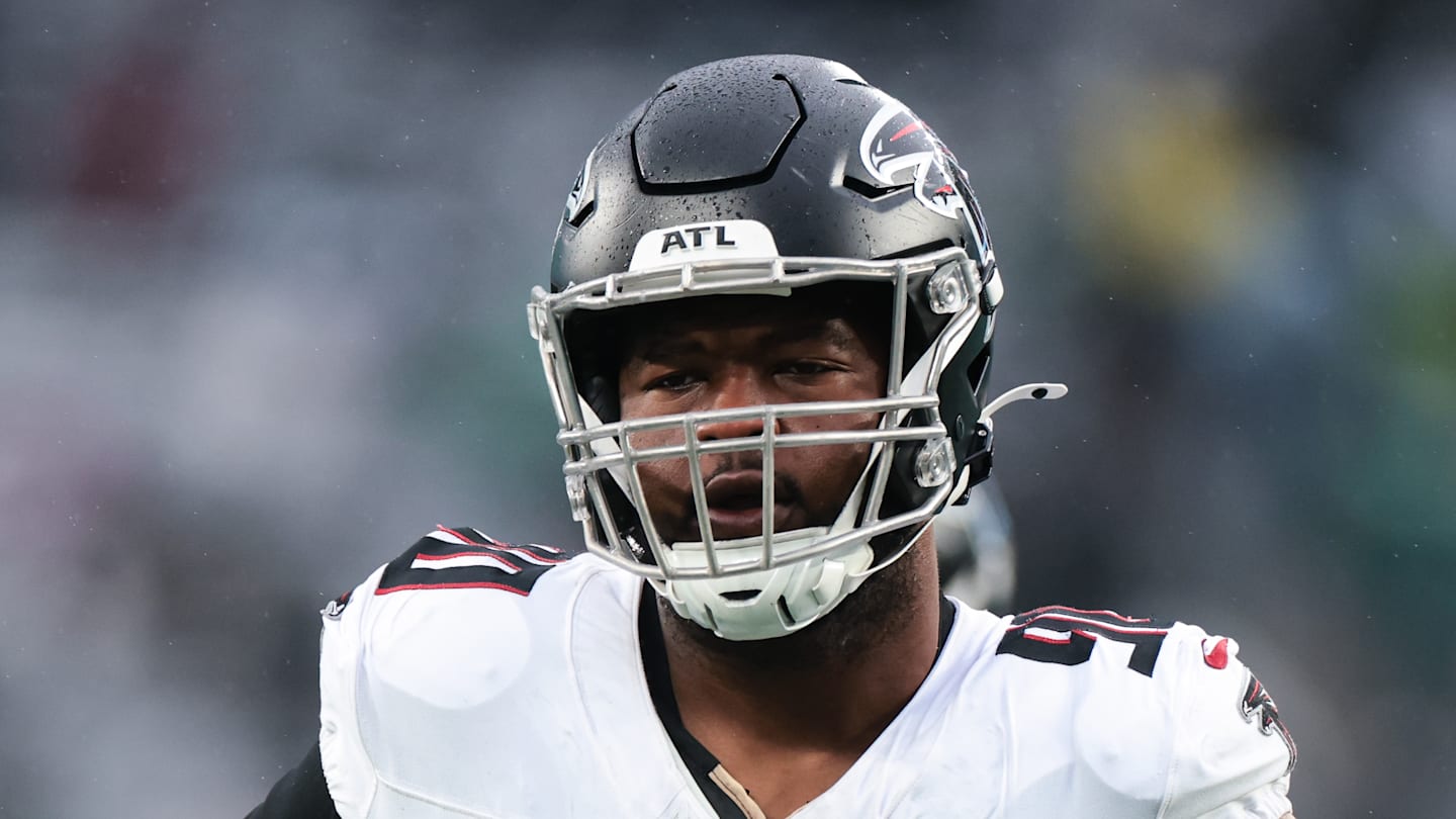 Falcons must act fast to keep top defensive player before free agency