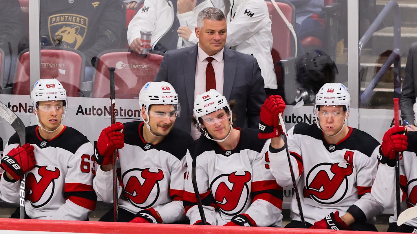 Devils HC Gives Heartwarming Speech After Snapping Losing Streak