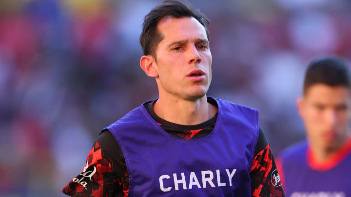 Atlas dio a conocer la salida del interior derecho argentino Augusto Solari, que ahora defenderá al Rosario Central de su país. La directiva buscará un reemplazo para el sudamericano.