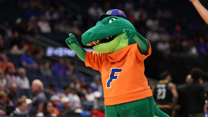 Breaking down the best bets to place for Sunday's Round of 32.