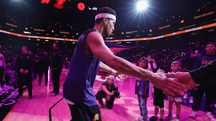 San Antonio Spurs v Phoenix Suns