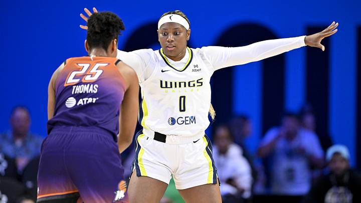 Sep 11, 2025; Arlington, Texas, USA; Phoenix Mercury forward Alyssa Thomas (25) looks to move the ball past Phoenix Mercury forward Alyssa Thomas (25) during the first half at College Park Center. Mandatory Credit: Jerome Miron-Imagn Images