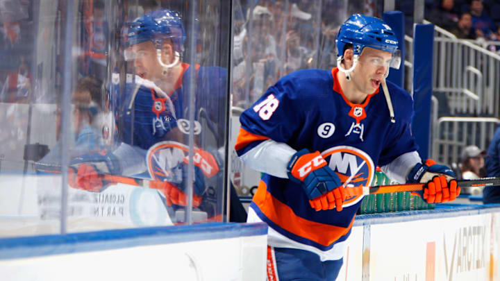 Colorado Avalanche v New York Islanders