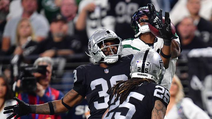 Nov 12, 2023; Paradise, Nevada, USA; Las Vegas Raiders cornerback Nate Hobbs (39) blocks a pass intended for New York Jets wide receiver Garrett Wilson (17) during the second half at Allegiant Stadium. Mandatory Credit: Gary A. Vasquez-USA TODAY Sports Nov 12, 2023; Paradise, Nevada, USA; Las Vegas Raiders cornerback Nate Hobbs (39) blocks a pass intended for New York Jets wide receiver Garrett Wilson (17) during the second half at Allegiant Stadium. Mandatory Credit: Gary A. Vasquez-USA TODAY Sports