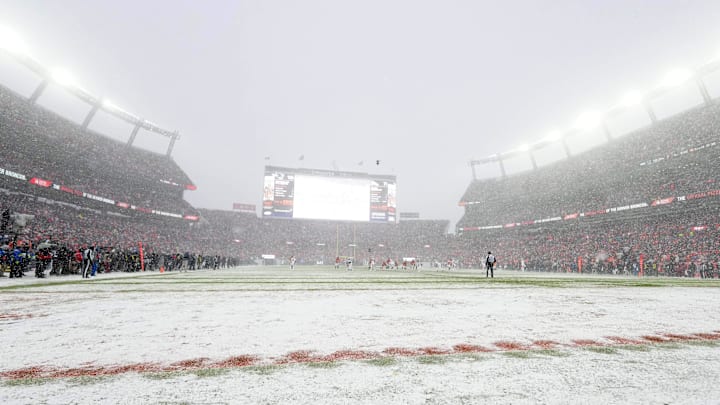 The AFC championship game between the Patriots and Broncos in Denver featured heavy snow during the second half. The AFC championship game between the Patriots and Broncos in Denver featured heavy snow during the second half.
