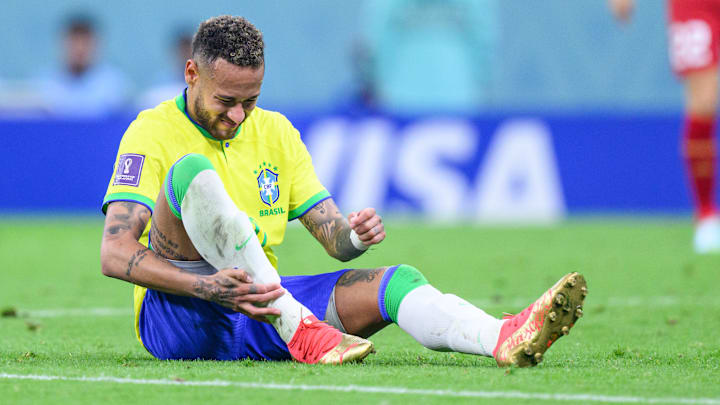 Neymar s'était blessé à la cheville en phases de poules