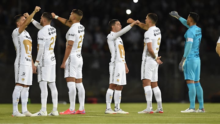 Jugadores de los Pumas previo a un partido. Jugadores de los Pumas previo a un partido.