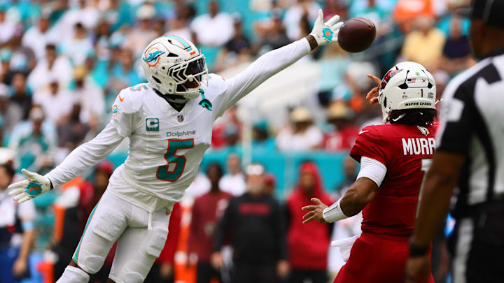 Oct 27, 2024; Miami Gardens, Florida, USA; Miami Dolphins cornerback Jalen Ramsey (5) block a pass from Arizona Cardinals quarterback Kyler Murray (1) during the first quarter at Hard Rock Stadium. Mandatory Credit: Sam Navarro-Imagn Images