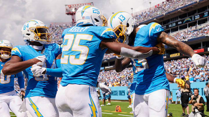 Los Angeles Chargers v Tennessee Titans