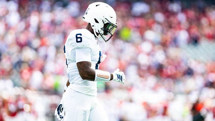 Penn State football's Koby Howard (6)
