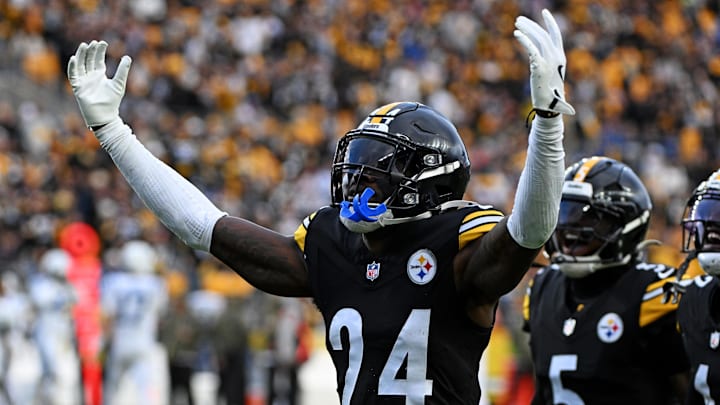 Nov 2, 2025; Pittsburgh, Pennsylvania, USA; Pittsburgh Steelers cornerback Joey Porter Jr. (24) celebrates after a play during the fourth quarter against the Indianapolis Colts at Acrisure Stadium. Mandatory Credit: Barry Reeger-Imagn Images Nov 2, 2025; Pittsburgh, Pennsylvania, USA; Pittsburgh Steelers cornerback Joey Porter Jr. (24) celebrates after a play during the fourth quarter against the Indianapolis Colts at Acrisure Stadium. Mandatory Credit: Barry Reeger-Imagn Images