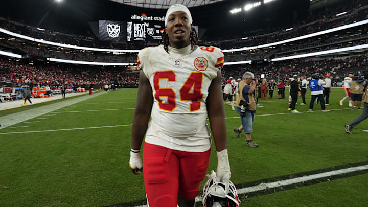 Oct 27, 2024; Paradise, Nevada, USA; Kansas City Chiefs offensive tackle Wanya Morris (64) leaves the field after the game against the Las Vegas Raiders at Allegiant Stadium. Mandatory Credit: Kirby Lee-Imagn Images Oct 27, 2024; Paradise, Nevada, USA; Kansas City Chiefs offensive tackle Wanya Morris (64) leaves the field after the game against the Las Vegas Raiders at Allegiant Stadium. Mandatory Credit: Kirby Lee-Imagn Images