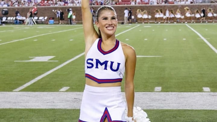 Ava Hunt cheering for the SMU Mustangs
