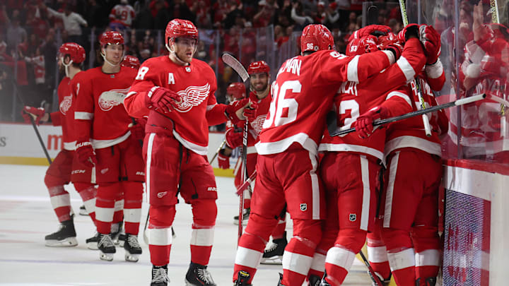 Nashville Predators v Detroit Red Wings