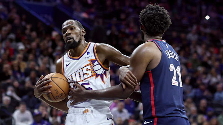 Phoenix Suns v Philadelphia 76ers