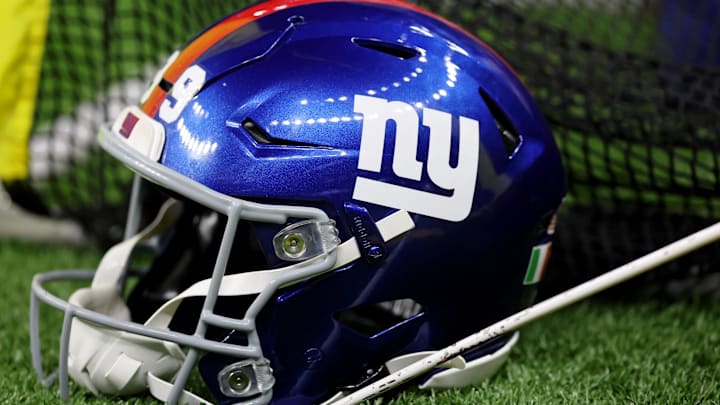  New York Giants helmet 