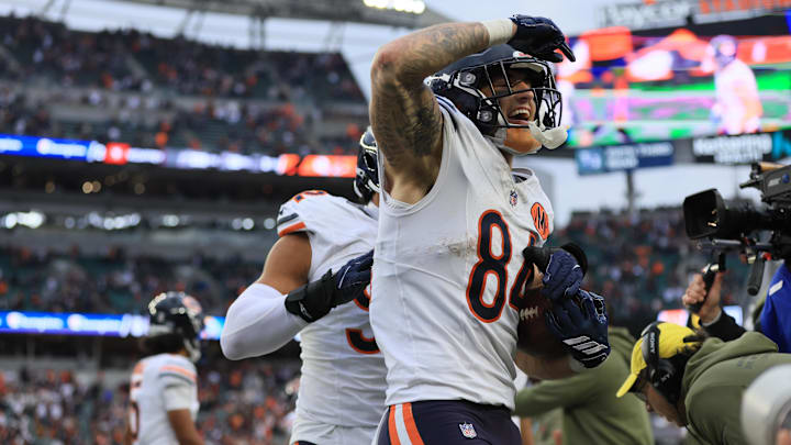 Nov 2, 2025; Cincinnati, Ohio, USA; Chicago Bears tight end Colston Loveland (84) celebrates after scoring a touchdown against the Cincinnati Bengals during the fourth quarter at Paycor Stadium. Mandatory Credit: Joseph Maiorana-Imagn Images Nov 2, 2025; Cincinnati, Ohio, USA; Chicago Bears tight end Colston Loveland (84) celebrates after scoring a touchdown against the Cincinnati Bengals during the fourth quarter at Paycor Stadium. Mandatory Credit: Joseph Maiorana-Imagn Images