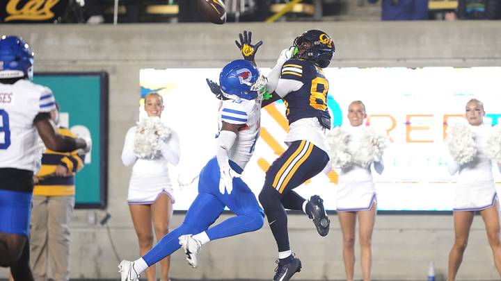 California Golden Bears wide receiver Jaiven Plummer catches a touchdown pass against Southern Methodist Mustangs cornerback Jaelyn Davis-Robinson during the second quarter at California Memorial Stadium. Picture by: Darren Yamashita-Imagn Images California Golden Bears wide receiver Jaiven Plummer catches a touchdown pass against Southern Methodist Mustangs cornerback Jaelyn Davis-Robinson during the second quarter at California Memorial Stadium. Picture by: Darren Yamashita-Imagn Images