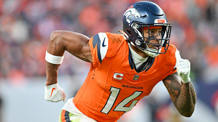 December 15, 2024, Denver, Colorado, USA: Broncos WR COURTLAND SUTTON catches a TD pass in the end zone from team mate QB Bo Nix during the 2nd. Half at Empower Field at Mile High Sunday afternoon. The Broncos beat the Colts 31-13.