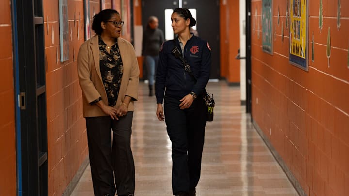 CHICAGO FIRE -- "Chaos Theory" Episode 13010 -- Pictured: (l-r) Tania Gaul as Ms. Rubin, Mirando Rae Mayo as Stella Kidd -- (Photo by: Peter Gordon/NBC)