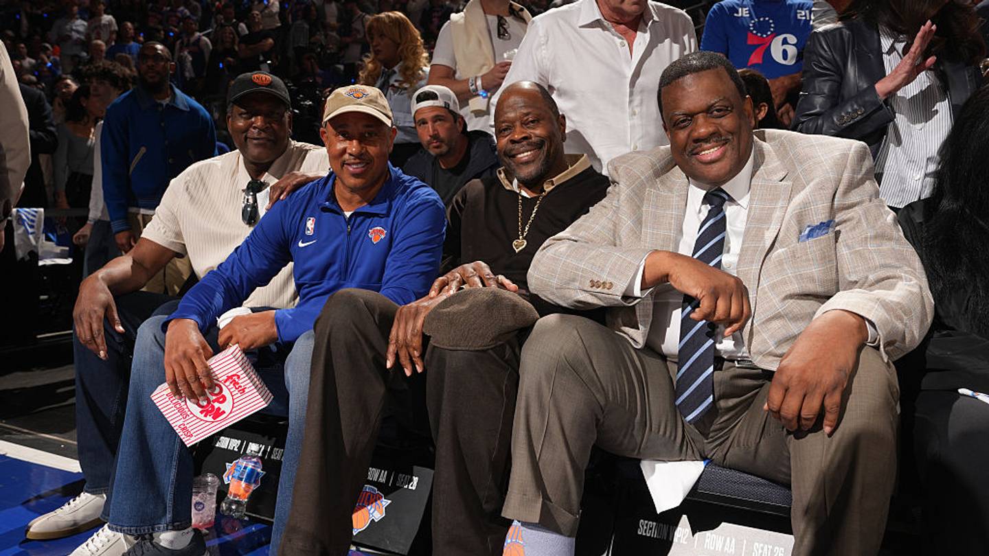 Ranking the 'Knicks Legends’ Seated Courtside vs. Cavaliers in Tiers