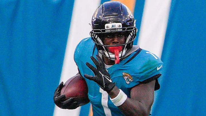 Jacksonville Jaguars running back Travis Etienne Jr. (1) runs upfield in the fourth quarter during an NFL football game at EverBank Stadium, Sunday, Dec. 14, 2025, in Jacksonville, Fla. The Jaguars defeated the Jets 48-20. [Doug Engle/Florida Times-Union]