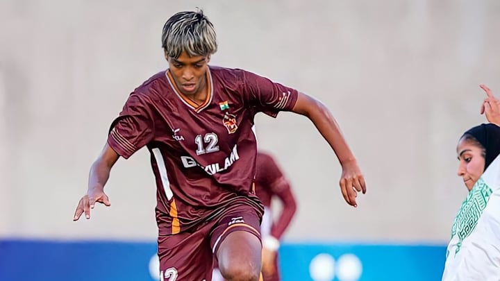 Manisha Kalyan has signed with Cyprus side Apollon Ladies