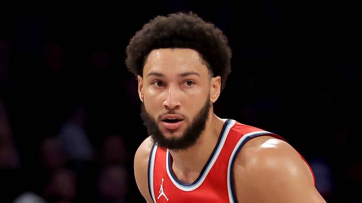 Mar 28, 2025; Brooklyn, New York, USA; Los Angeles Clippers guard Ben Simmons (25) controls the ball against the Brooklyn Nets during the second quarter at Barclays Center. Mandatory Credit: Brad Penner-Imagn Images