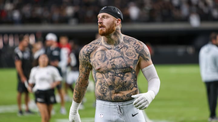 Las Vegas Raiders Superstar DE Maxx Crosby Las Vegas Raiders Superstar DE Maxx Crosby