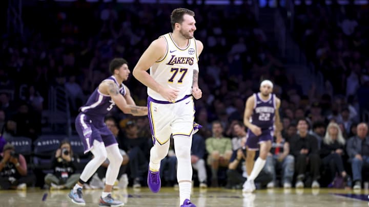 Luka Doncic se ha metido de lleno en la carrera por el MVP de la NBA Luka Doncic se ha metido de lleno en la carrera por el MVP de la NBA