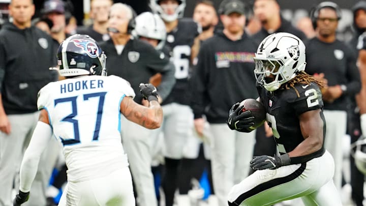 Oct 12, 2025; Paradise, Nevada, USA; Las Vegas Raiders running back Ashton Jeanty (2) runs the ball during the first half against the Tennessee Titans at Allegiant Stadium. Mandatory Credit: Stephen R. Sylvanie-Imagn Images