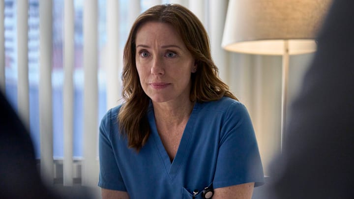 Molly Parker as Dr. Amy Larsen in Doc season 1