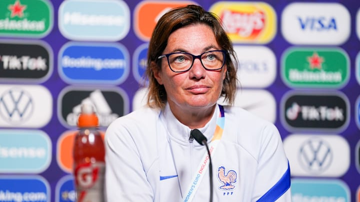 Corinne Diacre écartée de la sélection