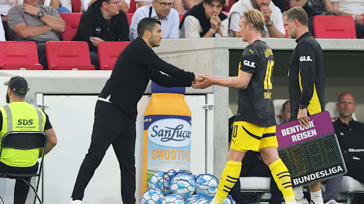 VfB Stuttgart v Borussia Dortmund - Bundesliga