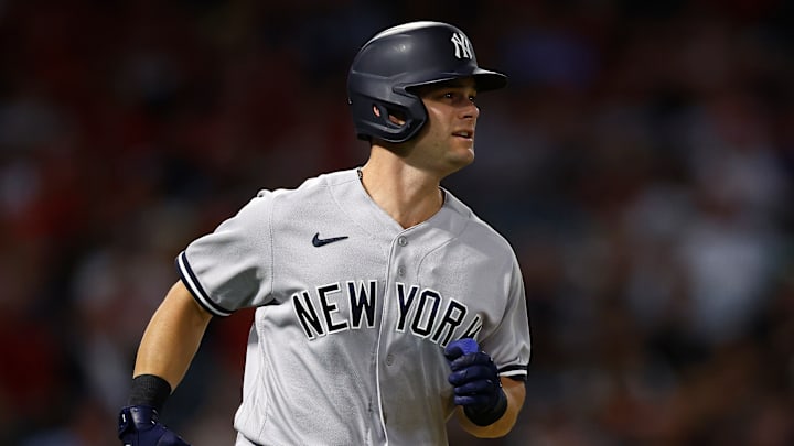  Andrew Benintendi firmó con los Medias Blancas por $75 millones 