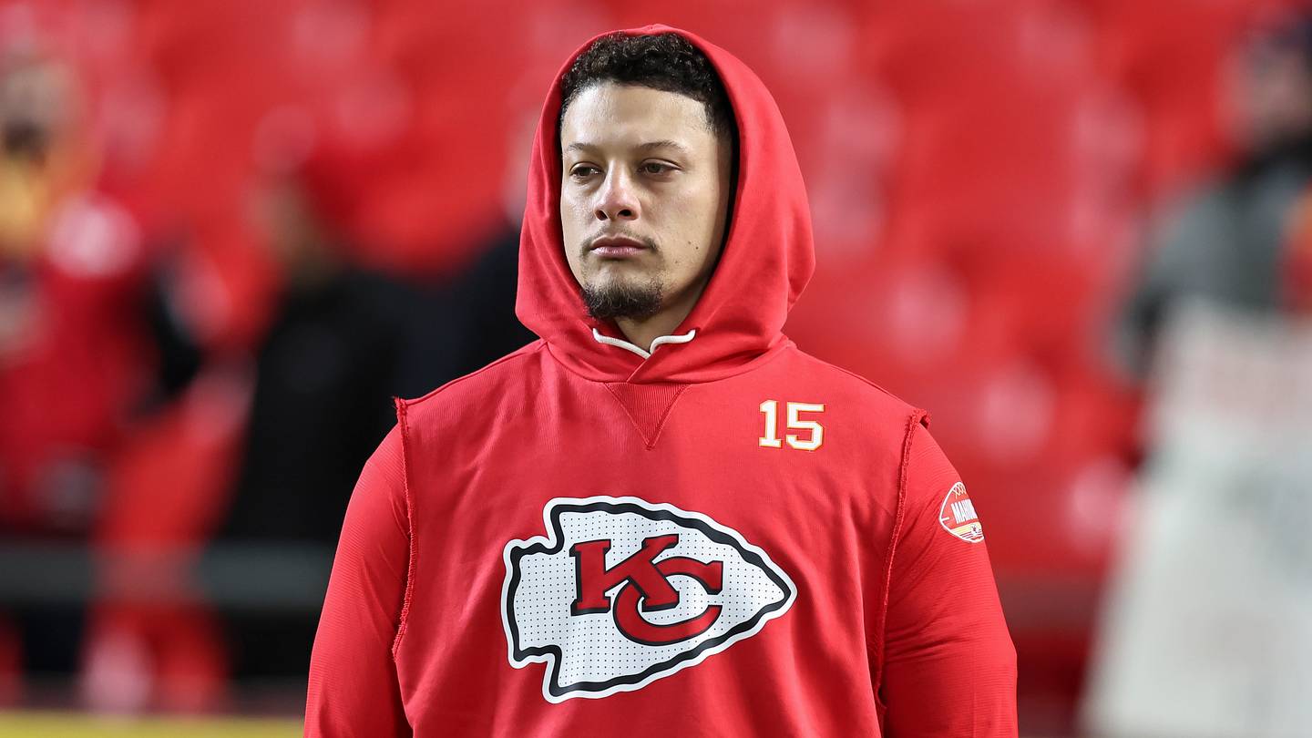 Latest NFL injury updates on Patrick Mahomes, Bo Nix, Daniel Jones ahead of OTAs