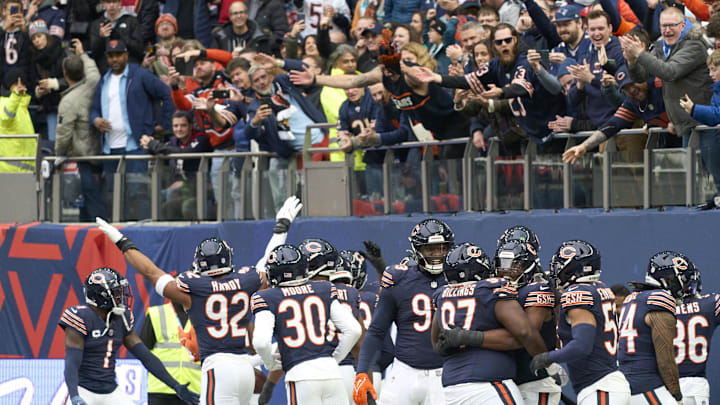 The Bears take a bow after a takeaway in London. This week they'll rest while other NFC North teams must play.