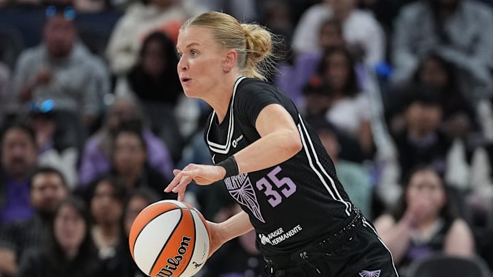 Los Angeles Sparks v Golden State Valkyries