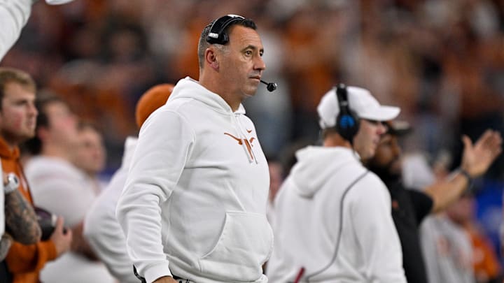 Jan 10, 2025; Arlington, TX, USA; Texas Longhorns head coach Steve Sarkisian during the game between the Texas Longhorns and the Ohio State Buckeyes at AT&T Stadium. Mandatory Credit: Jerome Miron-Imagn Images Jan 10, 2025; Arlington, TX, USA; Texas Longhorns head coach Steve Sarkisian during the game between the Texas Longhorns and the Ohio State Buckeyes at AT&T Stadium. Mandatory Credit: Jerome Miron-Imagn Images