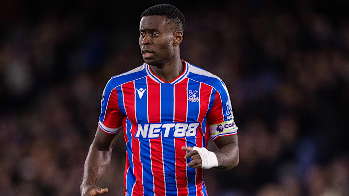 Marc Guehi im Trikot von Crystal Palace