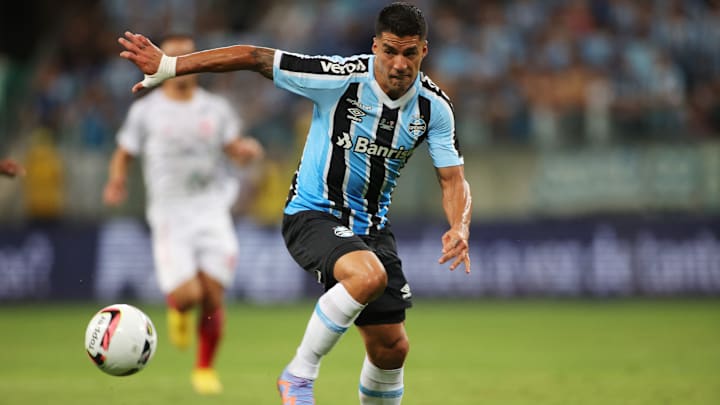 Luis Suárez é o artilheiro do Campeonato Gaúcho