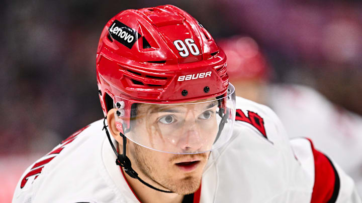 Carolina Hurricanes v Ottawa Senators