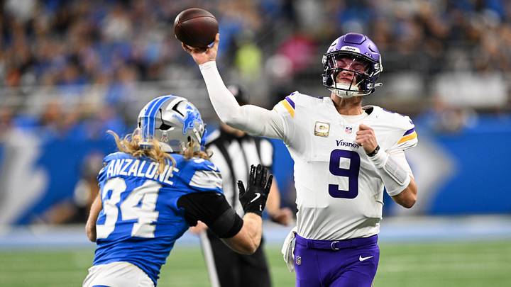 Nov 2, 2025; Detroit, Michigan, USA; Minnesota Vikings quarterback J.J. McCarthy (9) throws the ball during the first quarter against the Minnesota Vikings at Ford Field. Mandatory Credit: Lon Horwedel-Imagn Images Nov 2, 2025; Detroit, Michigan, USA; Minnesota Vikings quarterback J.J. McCarthy (9) throws the ball during the first quarter against the Minnesota Vikings at Ford Field. Mandatory Credit: Lon Horwedel-Imagn Images