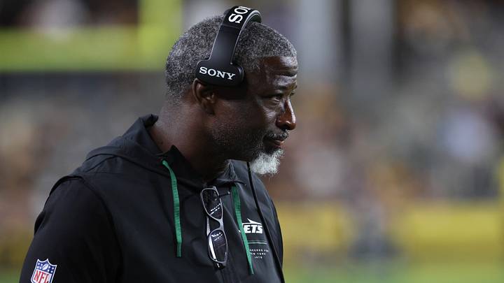 Aug 21, 2026; Pittsburgh, Pennsylvania, USA; New York Jets head coach Aaron Glenn Mandatory Credit: Charles LeClaire-Imagn Images Aug 21, 2026; Pittsburgh, Pennsylvania, USA; New York Jets head coach Aaron Glenn Mandatory Credit: Charles LeClaire-Imagn Images