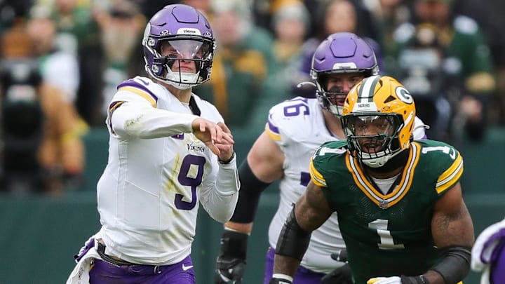 Minnesota Vikings quarterback J.J. McCarthy (9) passes the ball against the Green Bay Packers on Sunday, November 23, 2025, at Lambeau Field in Green Bay, Wis.