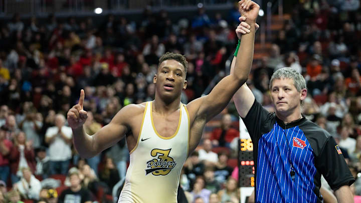 Dreshaun Ross, Fort Dodge, wins the Class 3A 195-pound state wrestling championship, on Saturday, Feb. 18, 2023, at Wells Fargo Arena, in Des Moines.