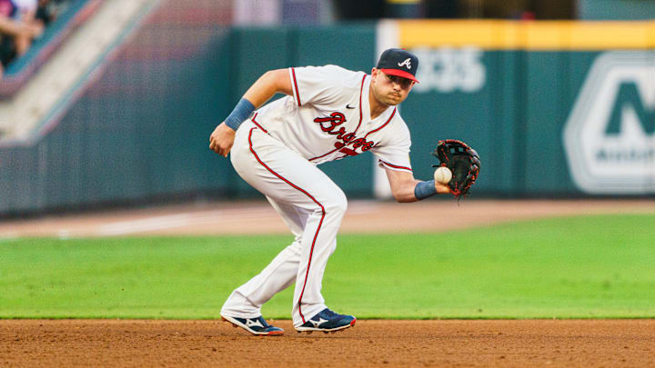 Austin Riley participó en la jugada curiosa