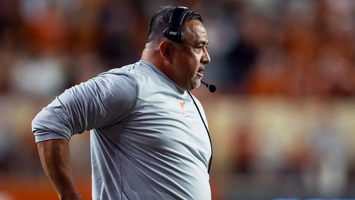 Texas Longhorns linebackers coach Johnny Nansen against the Clemson Tigers during the CFP National playoff first round at Darrell K Royal-Texas Memorial Stadium. 