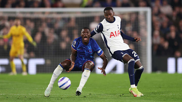 Chelsea FC v Tottenham Hotspur FC - Premier League Chelsea FC v Tottenham Hotspur FC - Premier League